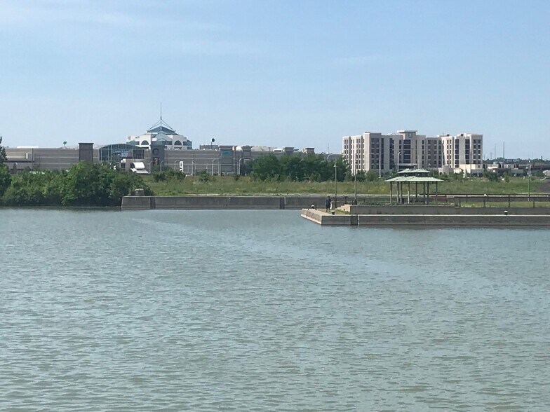 More Photos Of 300 Spencer St, Syracuse Land For Sale