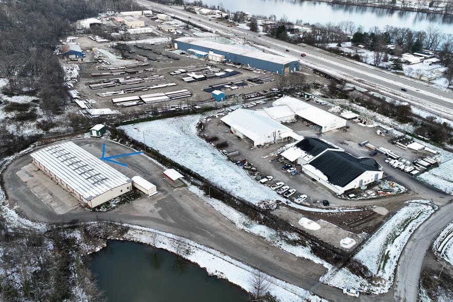 More Photos Of 150 Ayers Blvd, Belpre Light Distribution For Lease