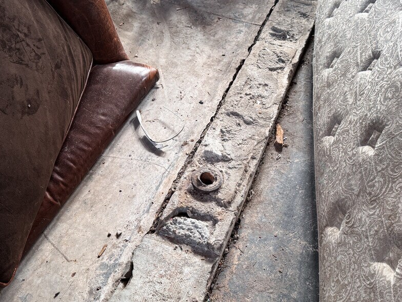 More Photos Of 701 W King St, Cocoa Warehouse For Sale