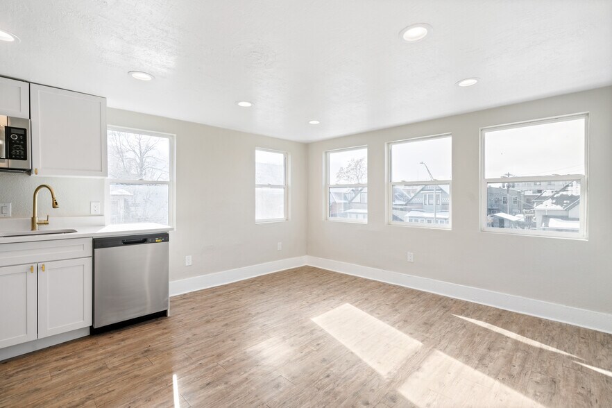 More Photos Of 252 Lincoln St, Denver Apartments For Sale
