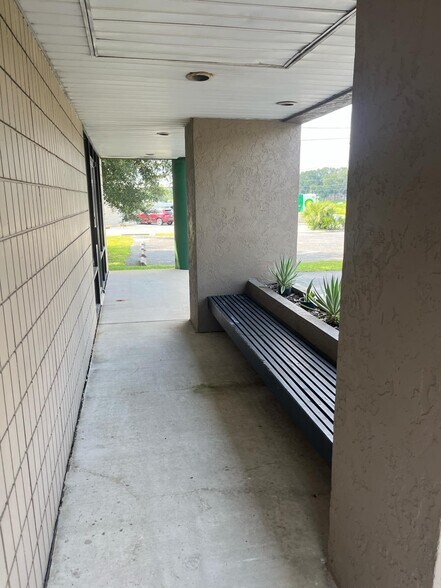 More Photos Of 2935 SE 58th Ave, Ocala Storefront Retail Office For Sale