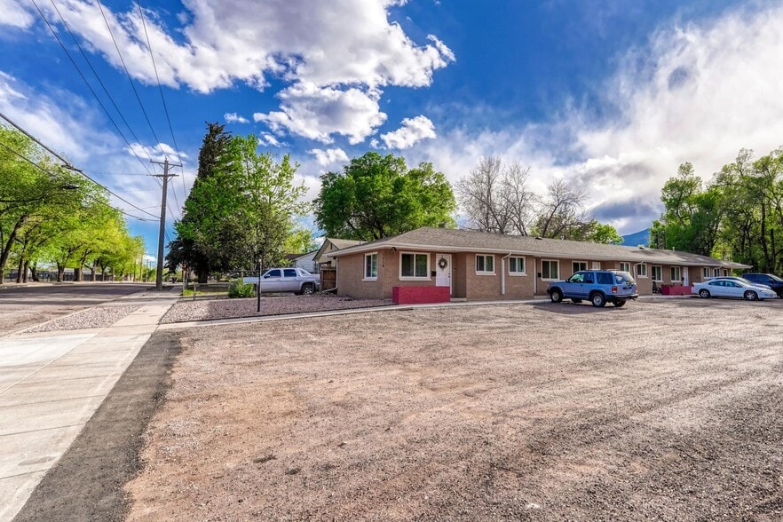 More Photos Of 1512-1518 S Corona Ave, Colorado Springs Apartments For Sale