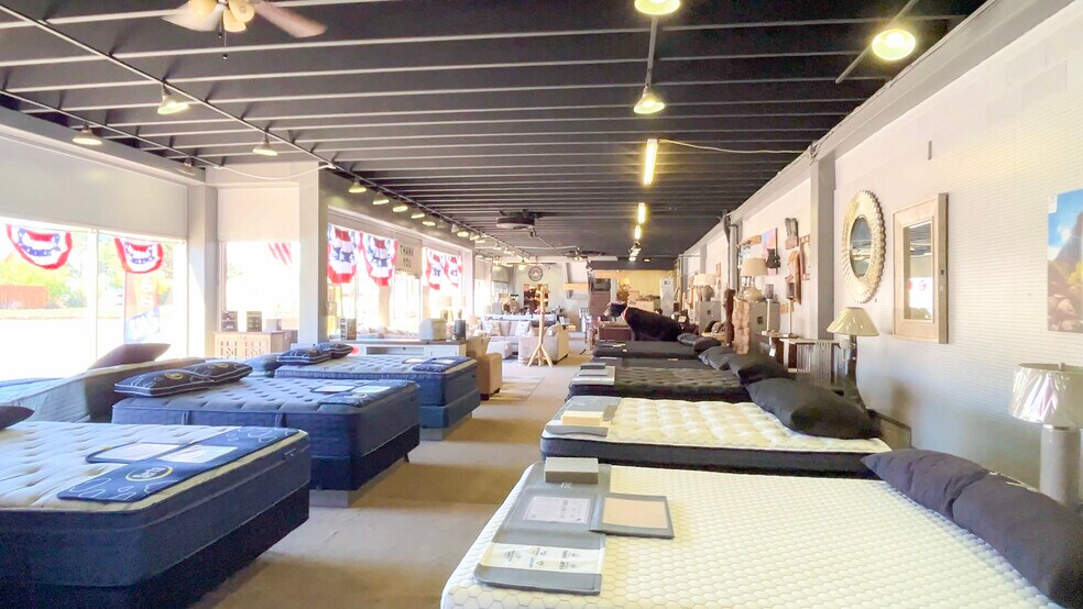 More Photos Of 174 W 200 N, Cedar City General Retail For Sale