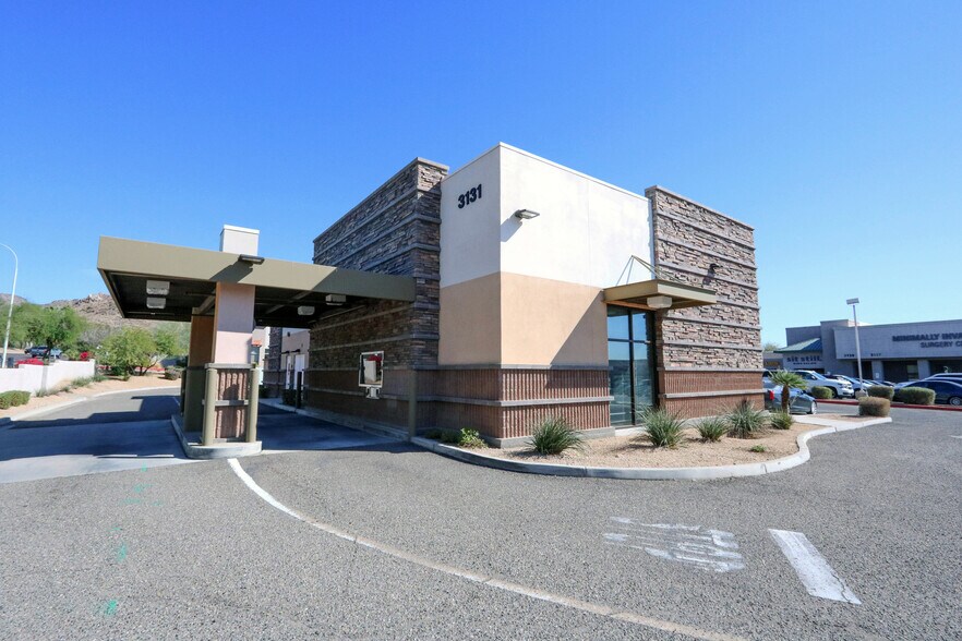 More Photos Of 3131 E Lincoln Dr, Phoenix Bank For Lease