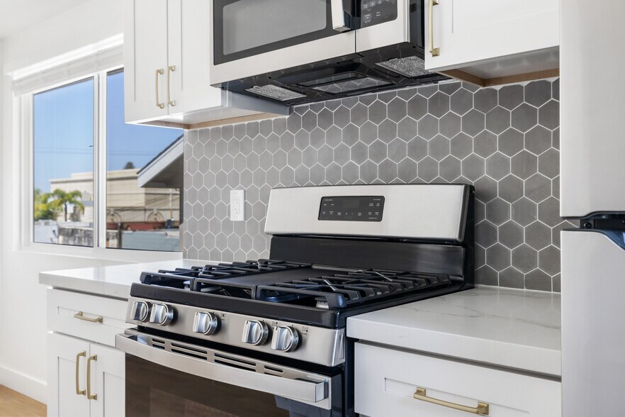 More Photos Of 416 Church Ave, Chula Vista Multifamily For Sale