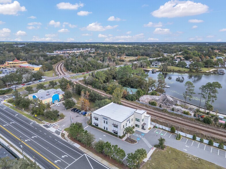 More Photos Of 131 S Country Club Rd, Lake Mary Office For Sale