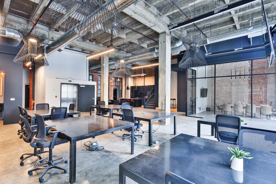More Photos Of 537 S Broadway, Los Angeles Loft Creative Space For Sale