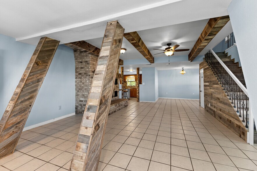 More Photos Of 20500 Keilman Ln, Pflugerville Loft Creative Space For Lease