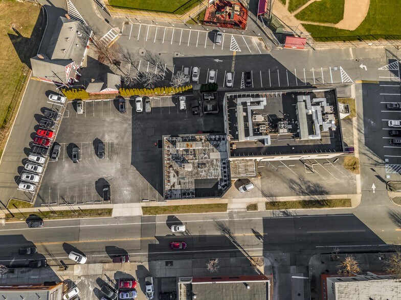 More Photos Of 110 Willis Ave, Mineola Rehabilitation Center For Sale