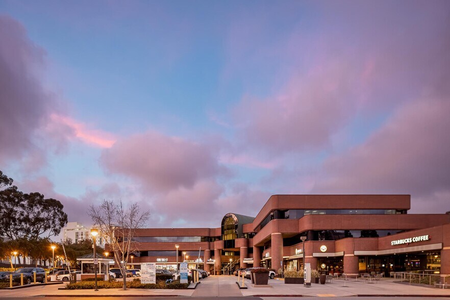 More Photos Of 4120-4130 La Jolla Village Dr, La Jolla Unknown For Lease