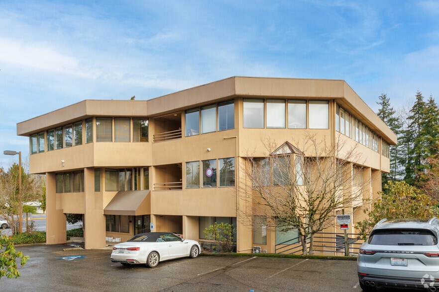 Primary Photo Of 11711 NE 12th St, Bellevue Office For Sale