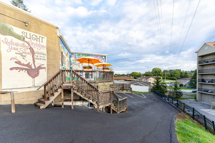 3200 Collins Ferry Rd, WV 26505 Restaurant For Sale
