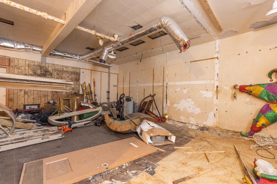 More Photos Of 8871 Griffith Rd, Nashville Warehouse For Sale