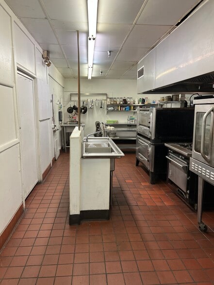 More Photos Of 55 N Litchfield Rd, Goodyear Hotel For Lease