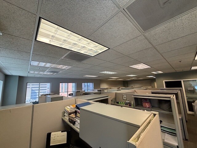 More Photos Of 21 SE 3rd St, Evansville Office For Lease