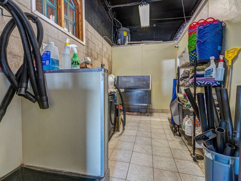 More Photos Of 116 Massey St, Fort Mill Flex For Sale