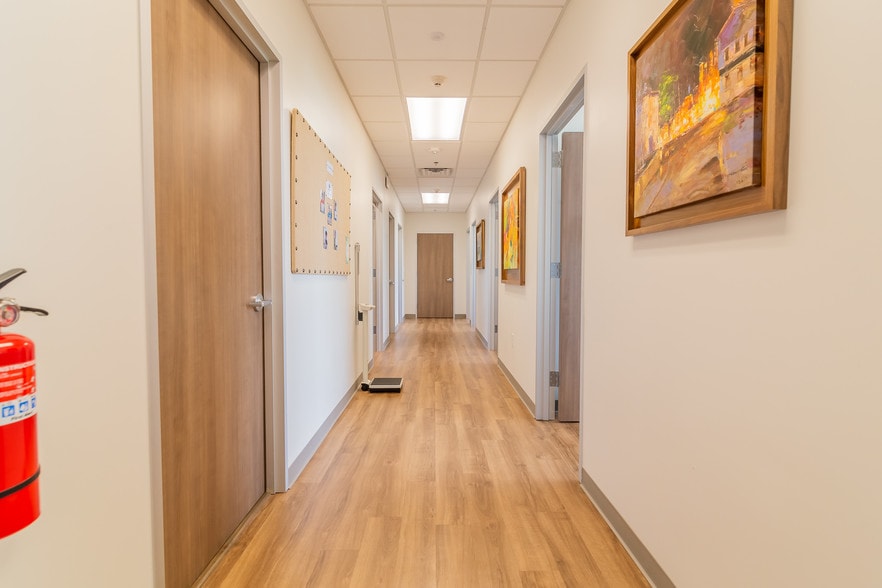 More Photos Of 26400 Kuykendahl Rd, Spring Storefront Retail Office For Sale