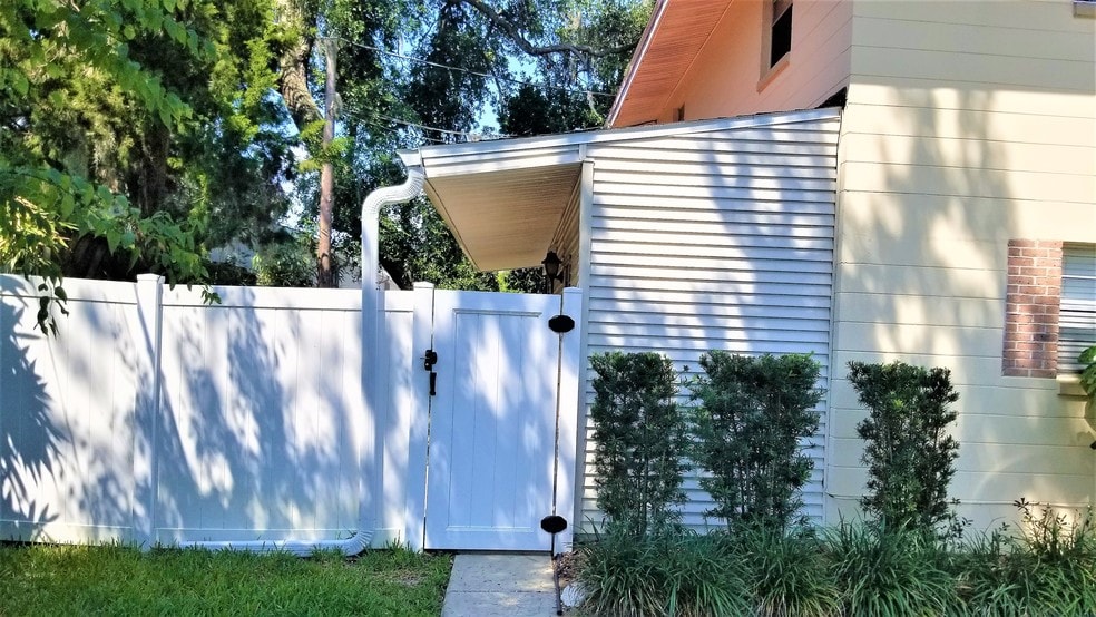 More Photos Of 820 State Ave, Daytona Beach Apartments For Sale