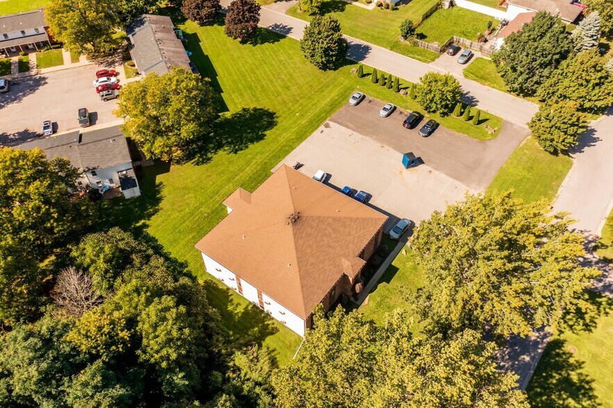 More Photos Of 5724 Glendale Dr, Lockport Apartments For Sale