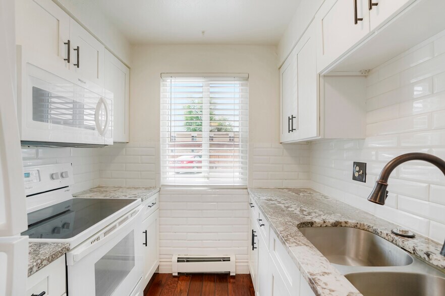 More Photos Of 10717 W 38th Ave, Wheat Ridge Apartments For Sale