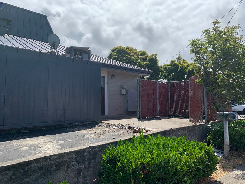 More Photos Of 470 S Roosevelt Dr, Seaside Freestanding For Sale
