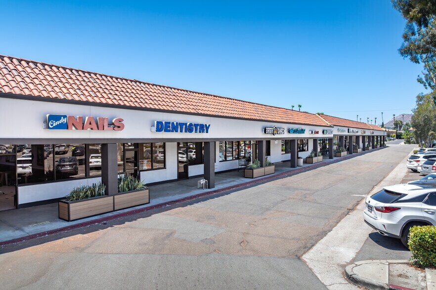 More Photos Of 2315-2375 Valley Pky E, Escondido Unknown For Lease