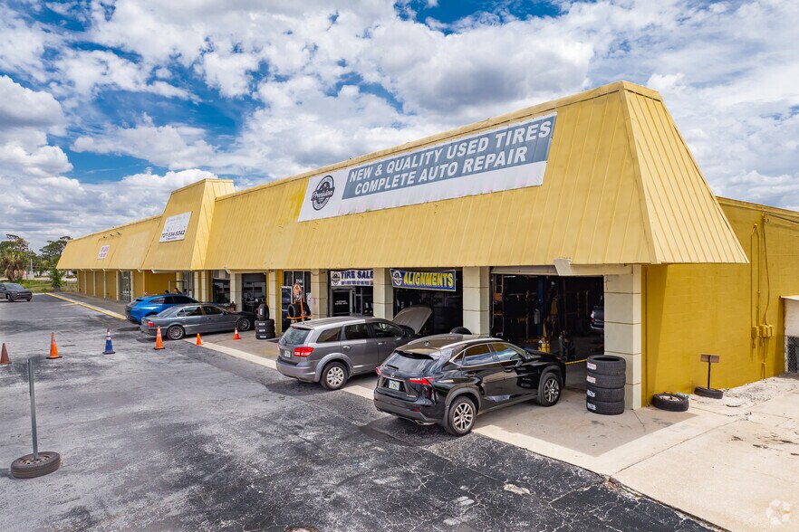 Primary Photo Of 5144-5158 US Highway 19, New Port Richey Storefront For Lease