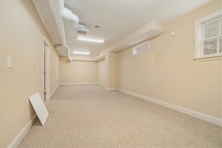 More Photos Of 11600 Atlantis Pl, Alpharetta Medical For Sale