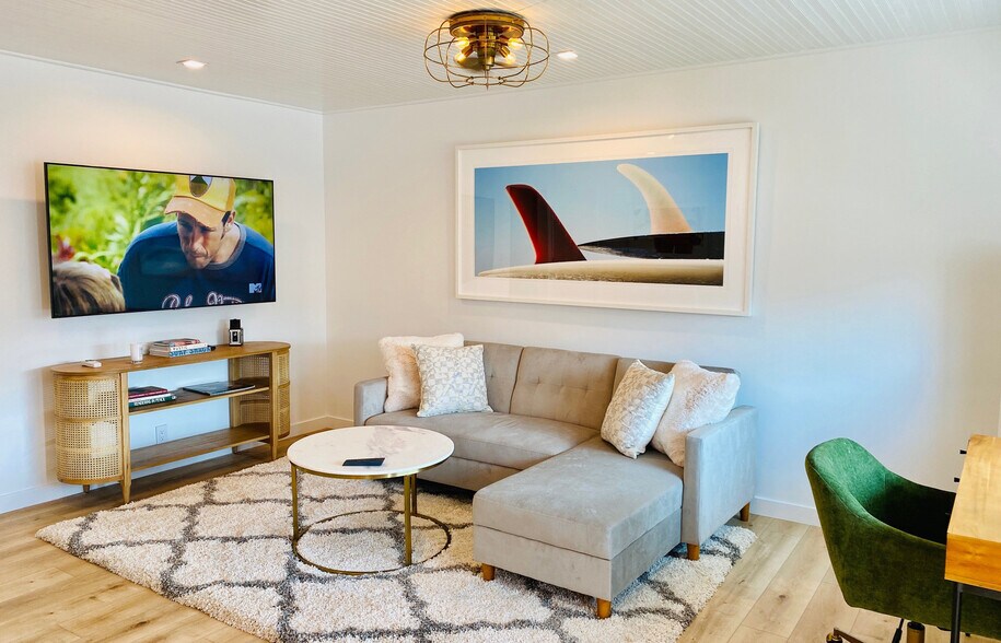 More Photos Of 160 Ash Ave, Carpinteria Apartments For Sale
