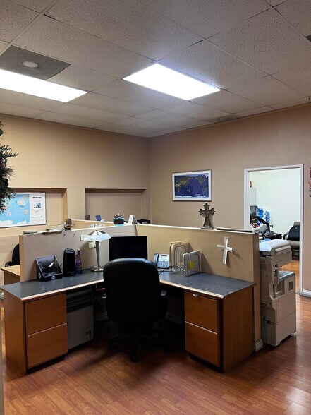 More Photos Of 1401 S Santa Fe Ave, Compton Warehouse For Sale