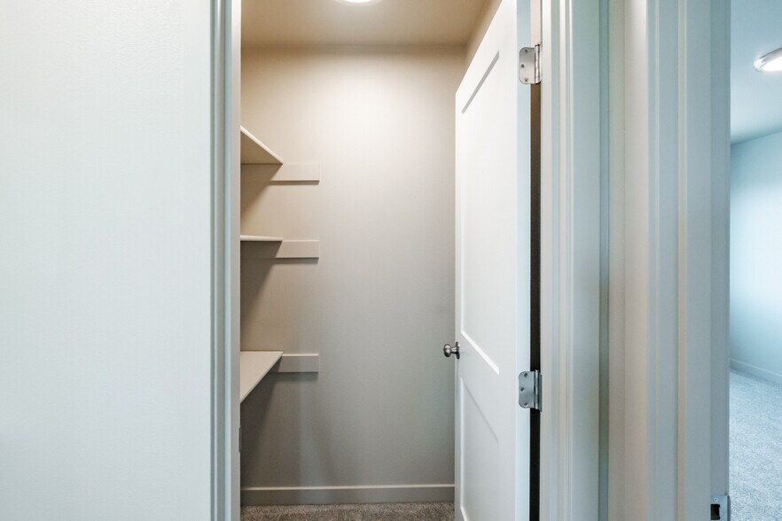 More Photos Of 2656 S Main Rd, Lebanon Apartments For Sale