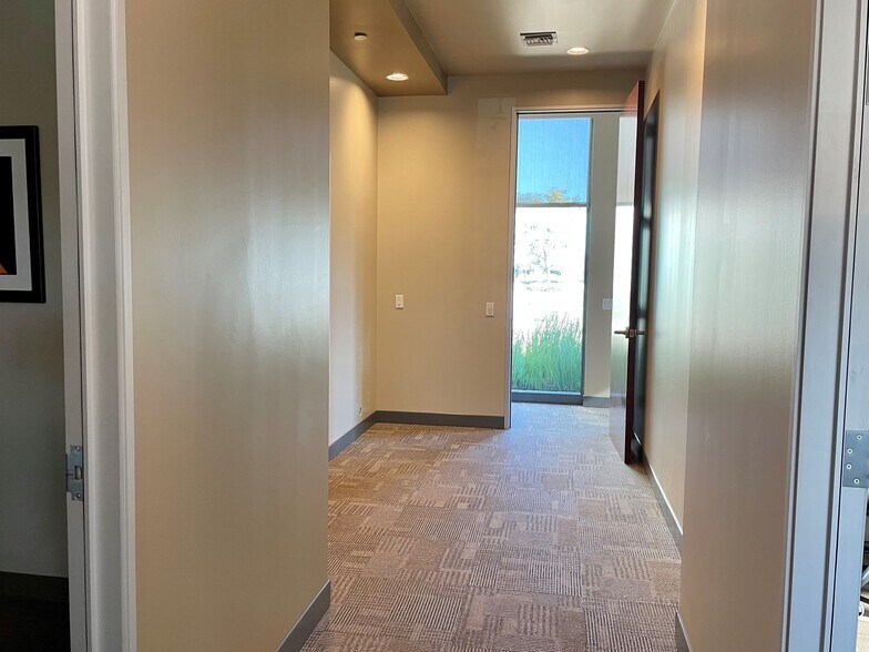 More Photos Of 9110 Irvine Center Dr, Irvine Coworking Space