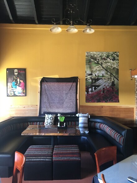 More Photos Of 302 Highway 22 W, Madisonville Restaurant For Sale