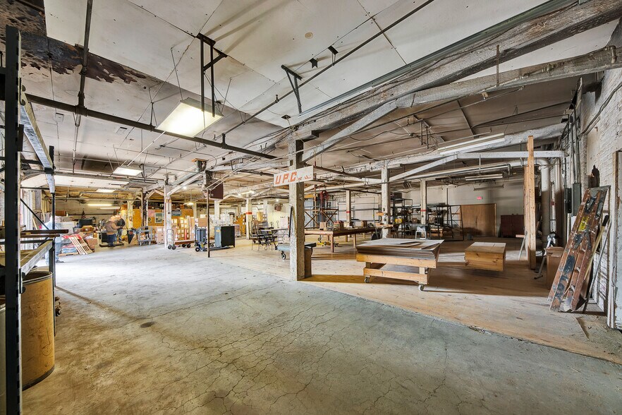 More Photos Of 24 Johnes St, Newburgh Light Manufacturing For Lease