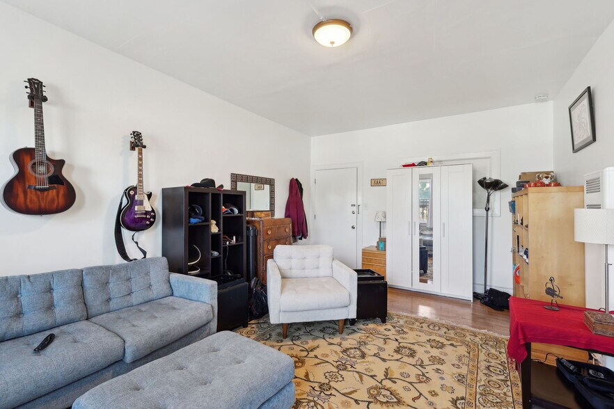 More Photos Of 2525-2543 University Ave, San Diego Apartments For Sale