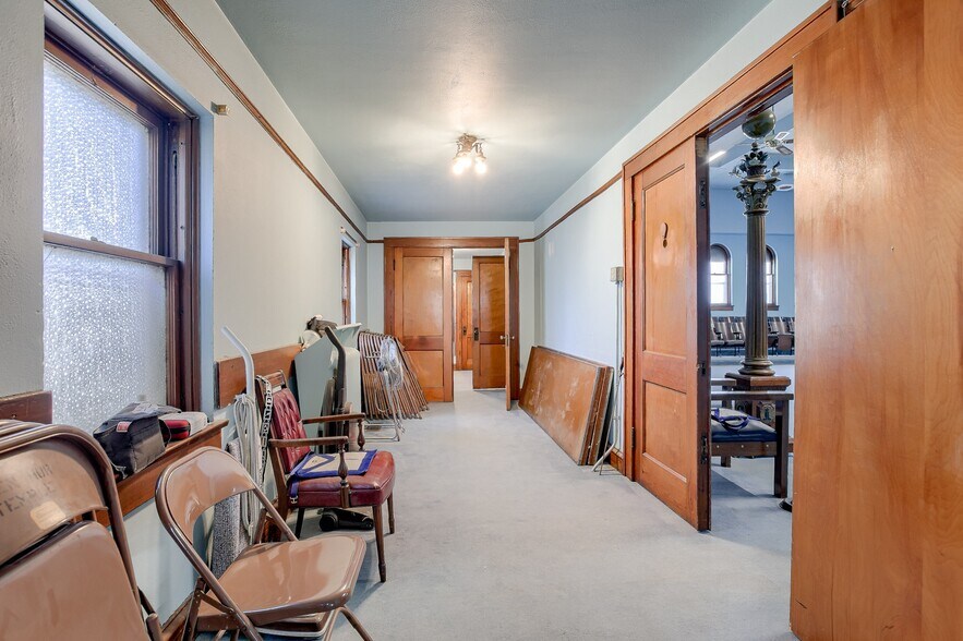 More Photos Of 3001 Connor Ave, Kansas City Specialty For Sale