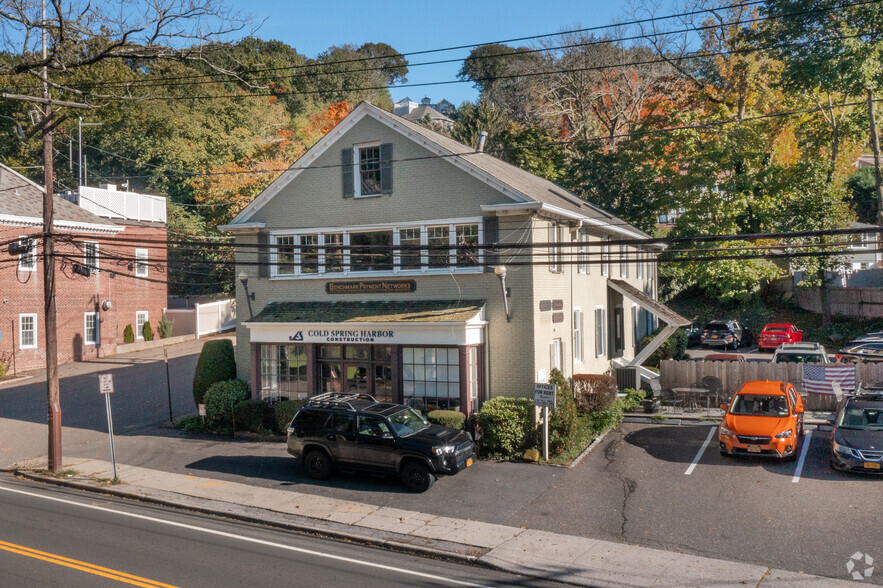 Primary Photo Of 3 Harbor Rd, Cold Spring Harbor Office For Lease