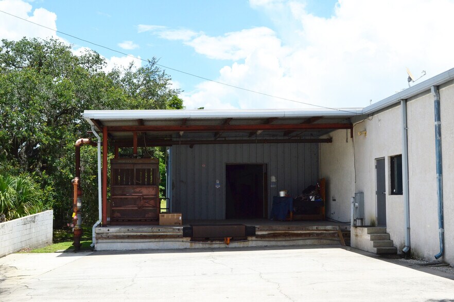 More Photos Of 126 State Road 60 W, Lake Wales Freestanding For Sale