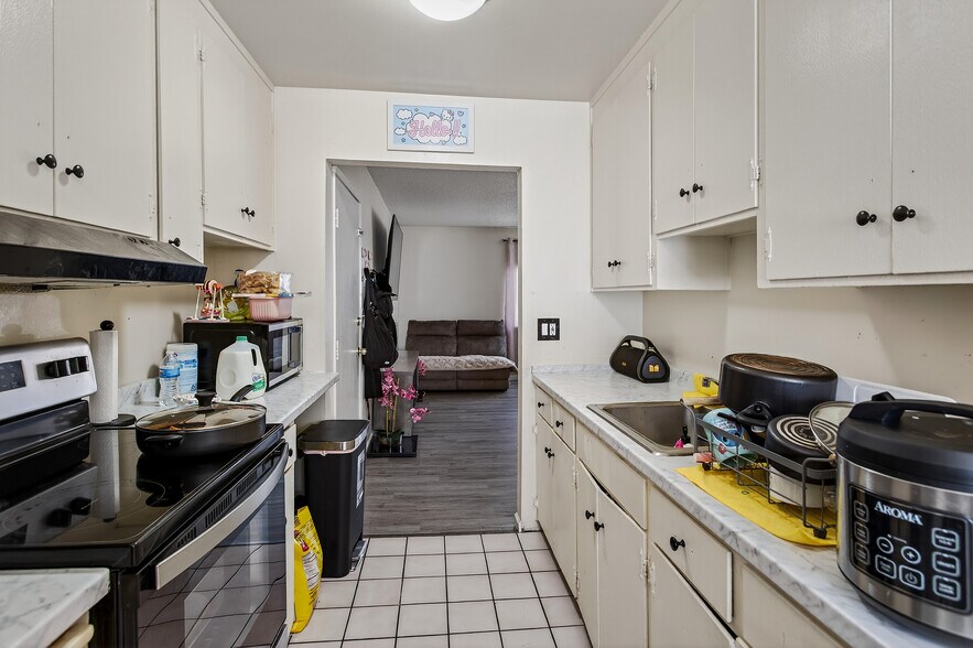 More Photos Of 5653 Via Monte Dr, San Jose Apartments For Sale