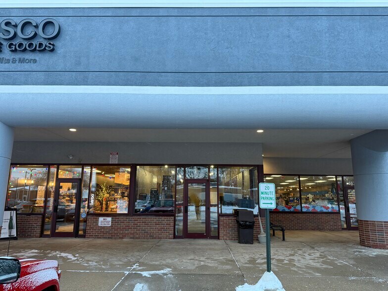More Photos Of 4620-4692 Cottage Grove Rd, Madison Unknown For Lease