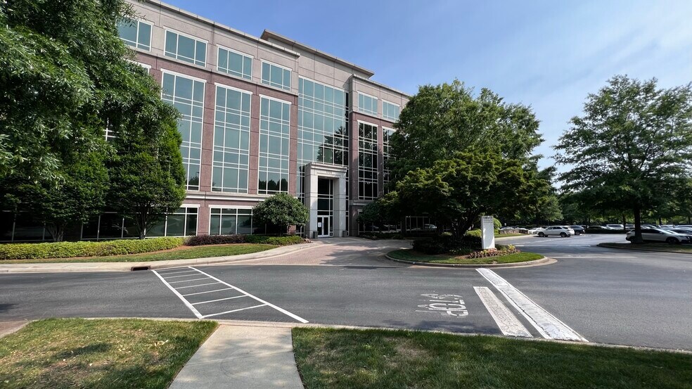 More Photos Of 1735 N Brown Rd, Lawrenceville Office For Lease