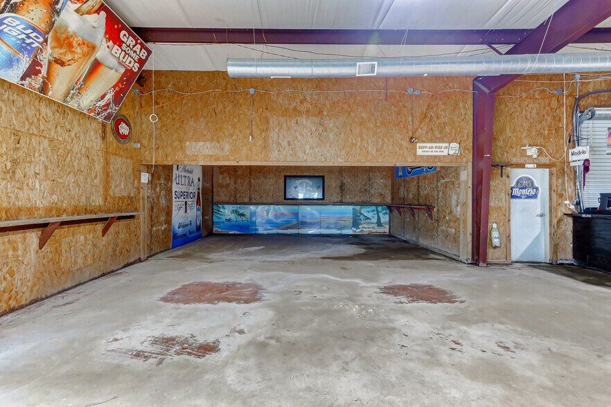 More Photos Of 13200 FM 359 Rd, Hempstead Industrial For Sale