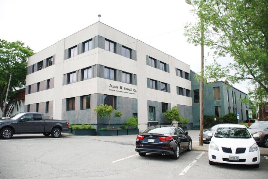 Primary Photo Of 136 Center St, Old Town Office For Sale