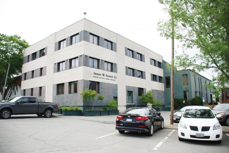 Primary Photo Of 136 Center St, Old Town Office For Sale