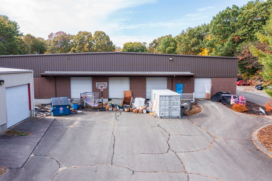 More Photos Of 708 Washington St, Pembroke Unknown For Lease