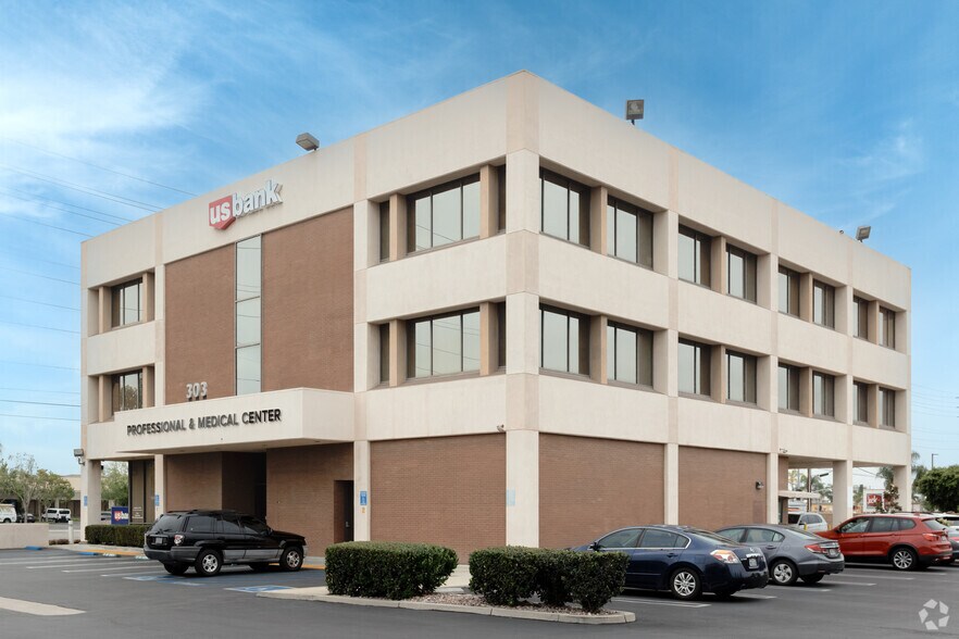 More Photos Of 303 W Katella Ave, Orange Medical For Lease