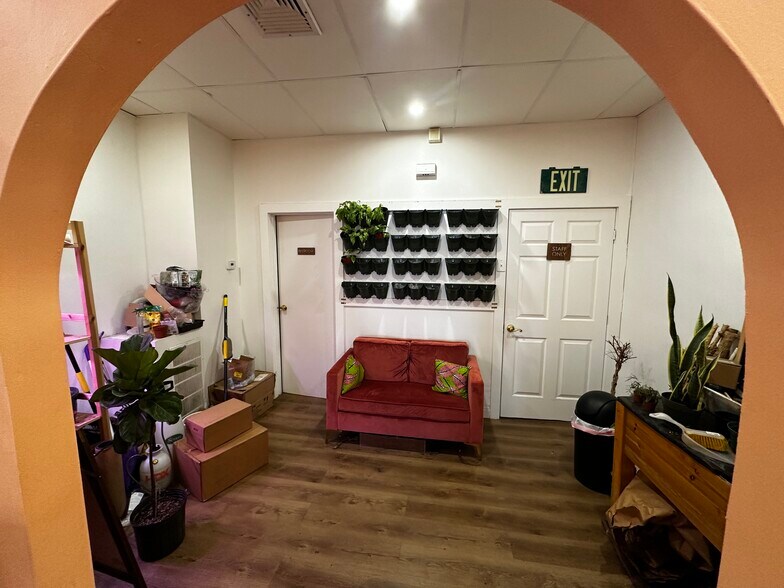 More Photos Of 28 S Fullerton Ave, Montclair Storefront For Lease