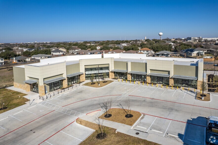 More Photos Of 1300 W Pflugerville Pkwy, Round Rock Storefront For Lease