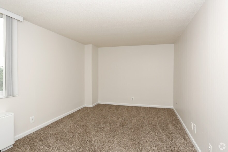 More Photos Of 3901 Suitland Rd, Suitland Apartments For Sale