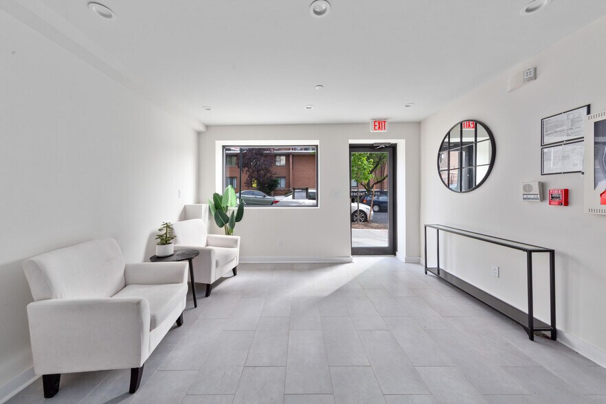 More Photos Of 2323 30th Rd, Astoria Office For Sale